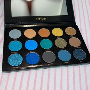 Eyeshadow palette- Hipdot
